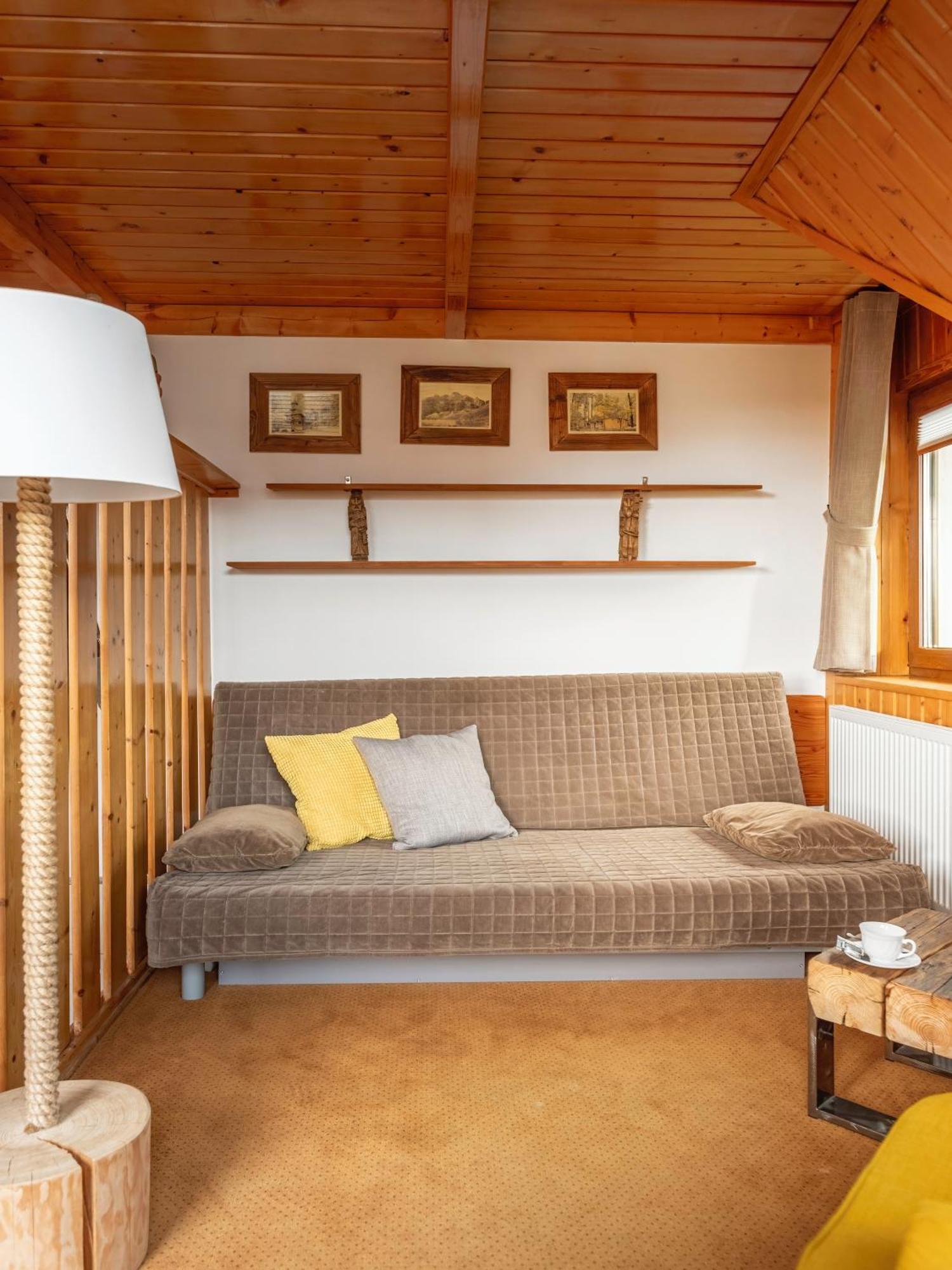 Apartment Modrzew *
